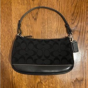 Coach Shoulder Purse/Wristlet
